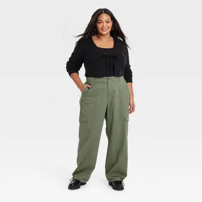 Women's High-Rise Utility Cargo Pants - Ava & Viv Ava & VivBullseye Deals