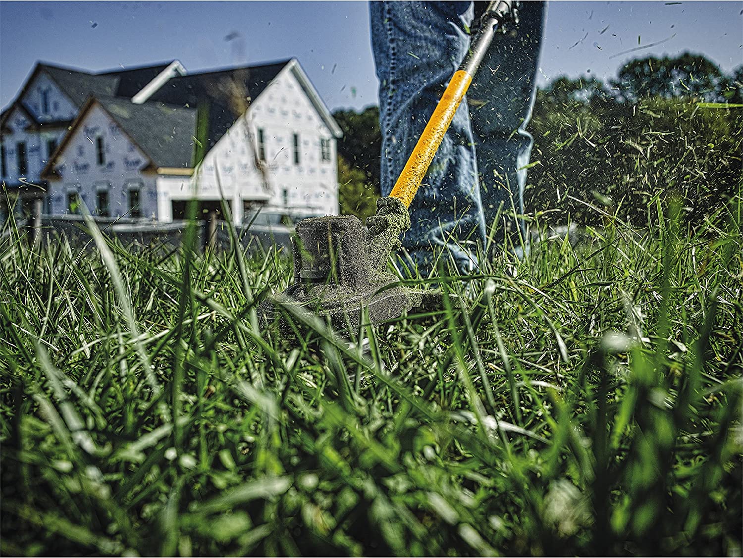 Open Box -  DEWALT 60-Volt MAX Lithium-Ion Cordless FLEXVOLT Brushless 15 in Grass Trimmer