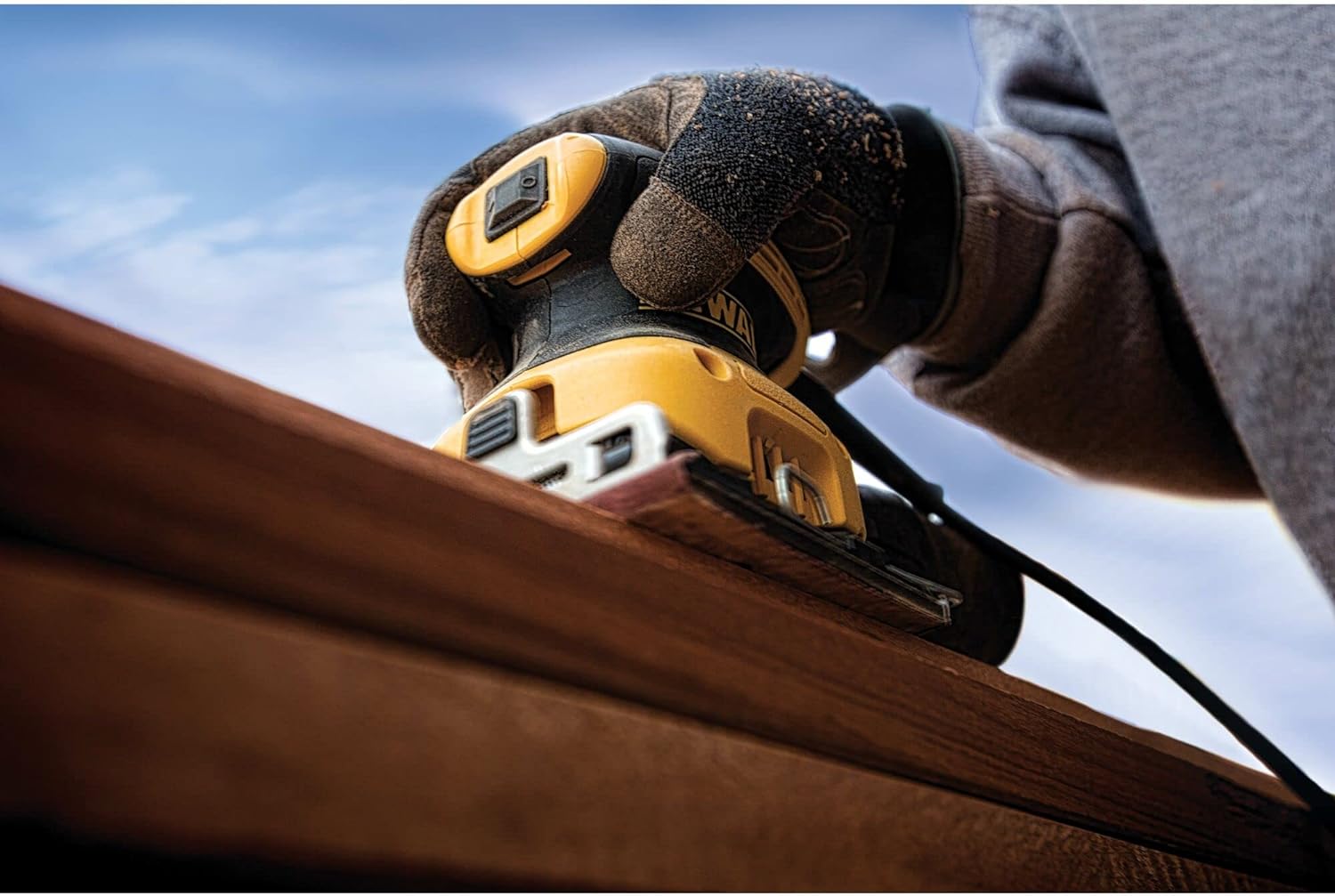 Open Box -  DEWALT 2.3 Amp 1/4 Sheet Orbital Finishing Sander